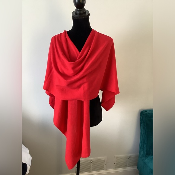 James Perse Accessories - Cashmere wrap 🌹 soft and dressy🌹